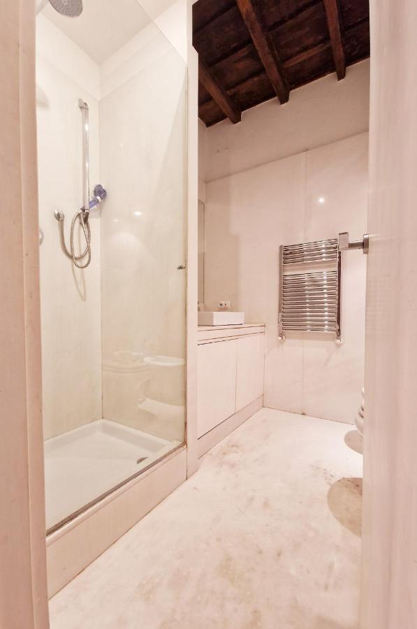 La Giulia Exclusive - Homkeey Apartments Рим Екстер'єр фото